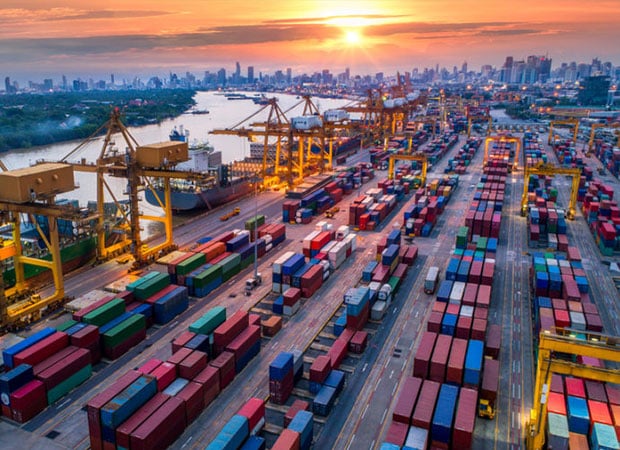 لزوم استفاده از شرکت‌های تسهیل‌کننده واردات و انواع آن‌ها برای انجام واردات از چین به ایران